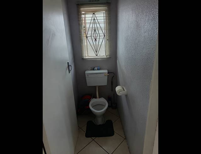 2 BEDROOM HOUSE FOR SALE IN UNITAS PARK